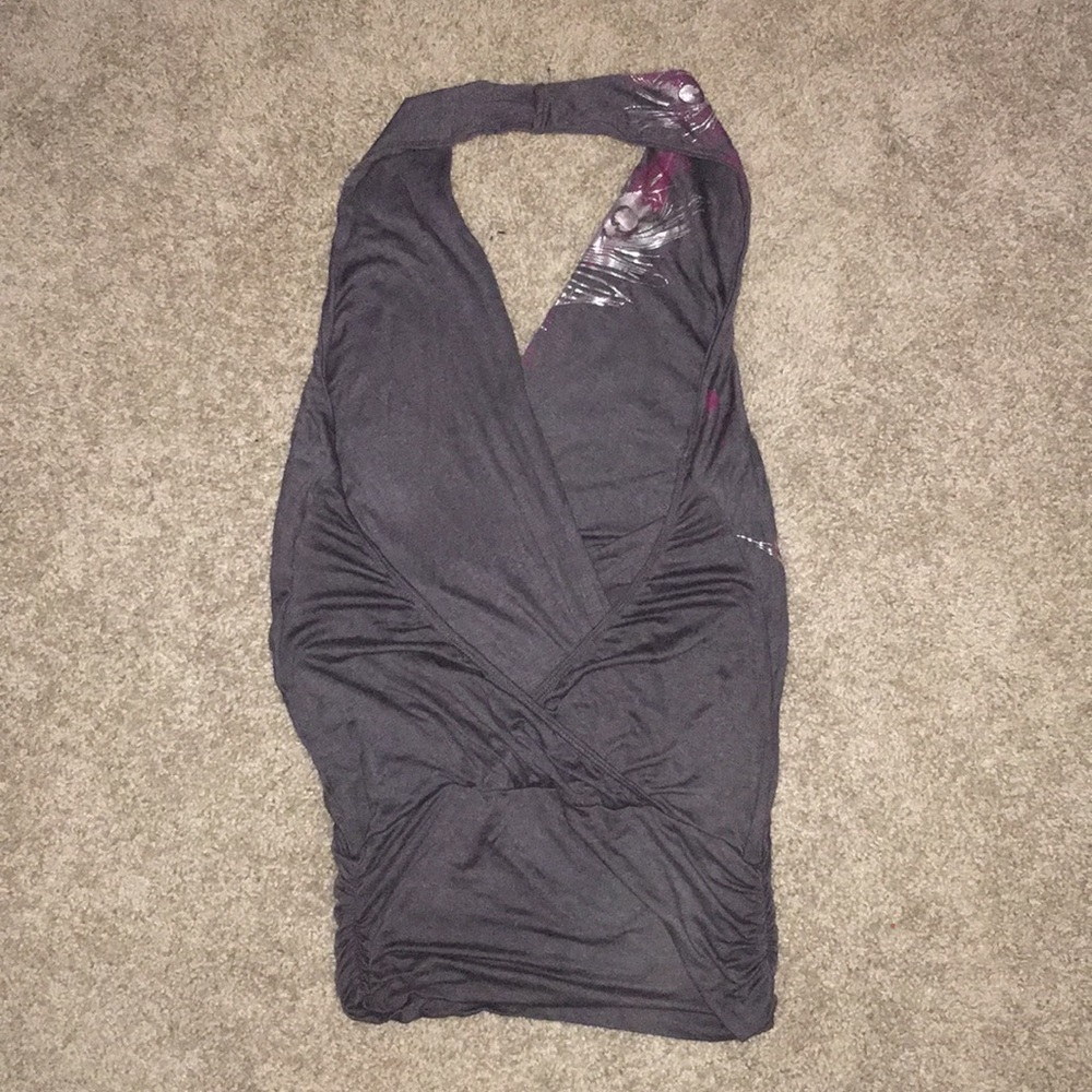 Backless top - Picture 2 of 2
